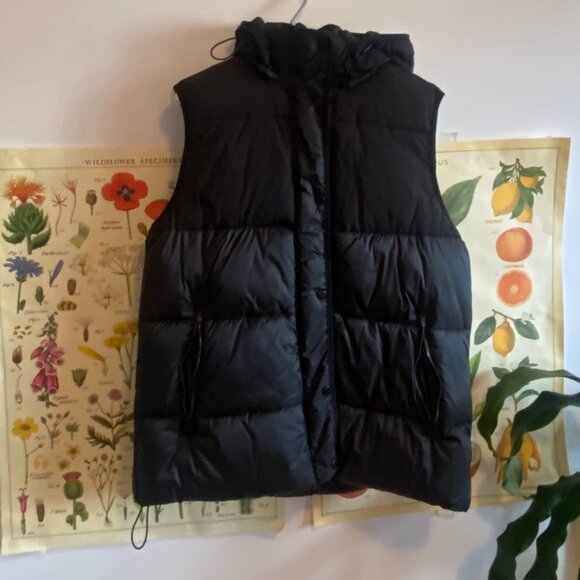 Puffer vest - Picture 1 of 3